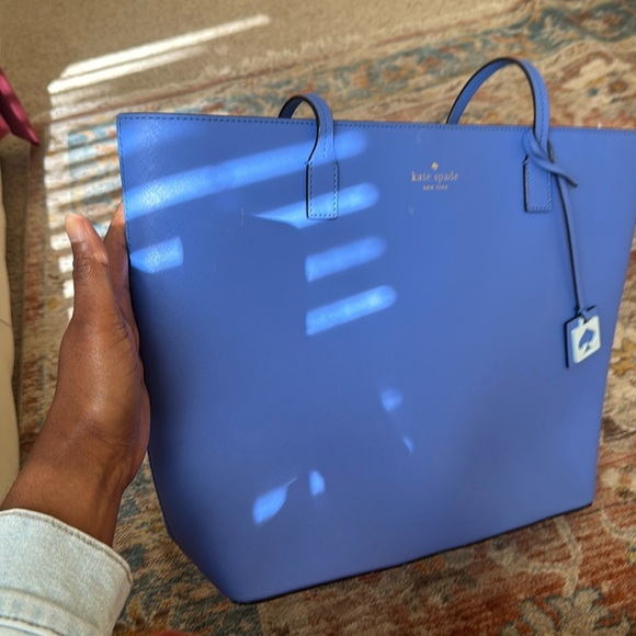 Kate Spade Blue Tote with Leather Finish and Gold Detail - Picture 3 of 5